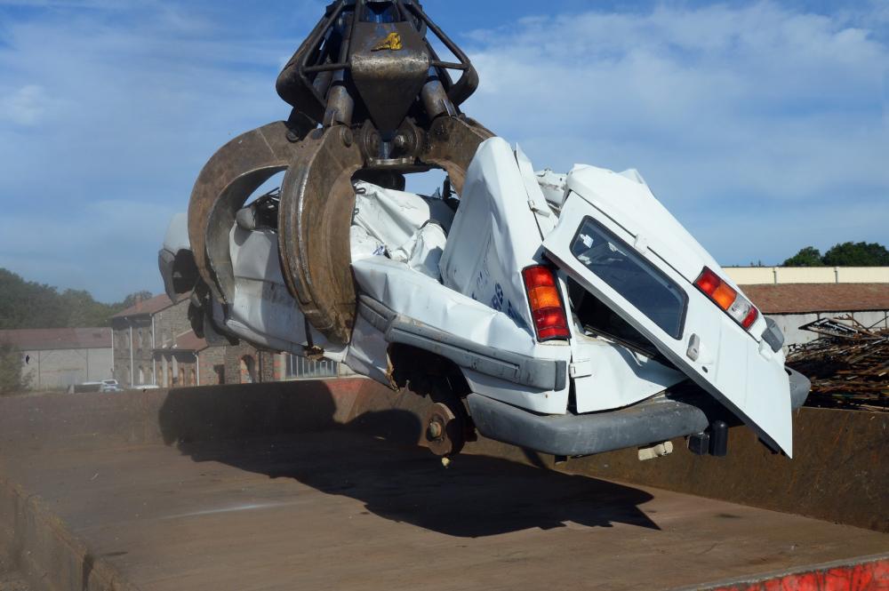 demolition-auto